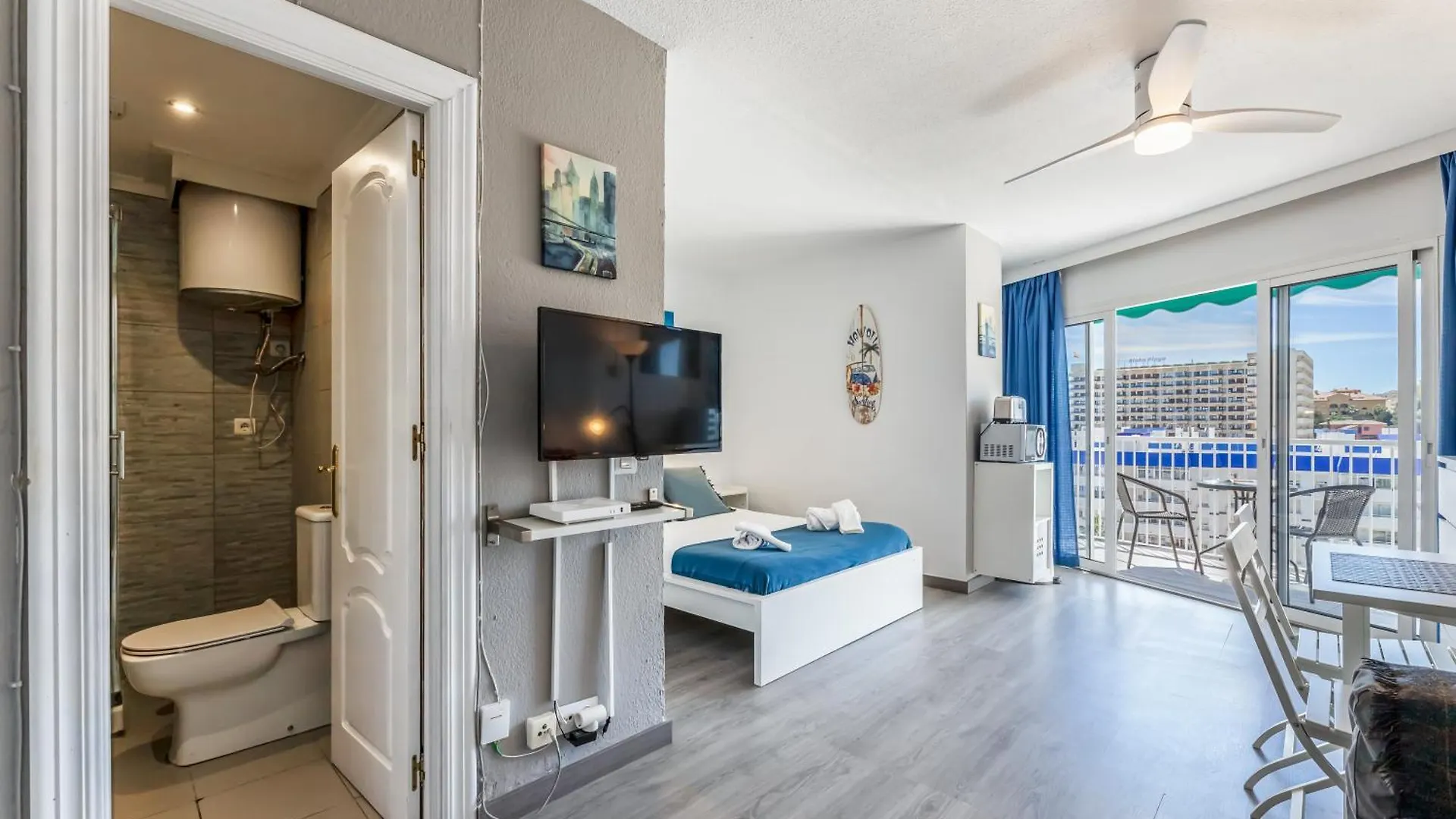Vb Benalmadena 1 Bedroom Waterfront Apt 0*,